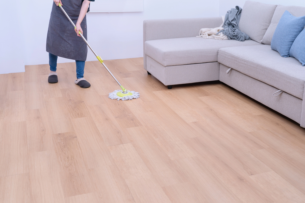 The Safest Way to Mop Laminate Floors